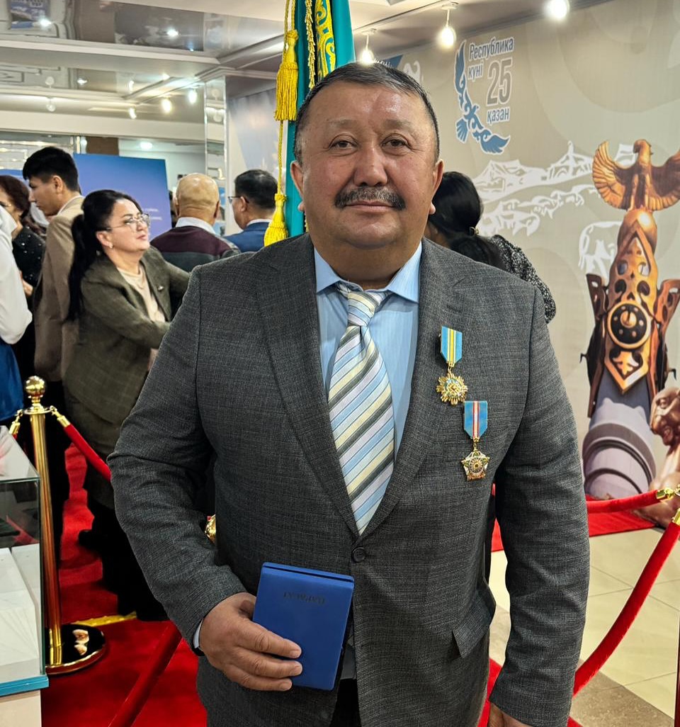 АЗАМАТТАРДЫҢ АБЫРОЙЫ АСҚАҚТАДЫ