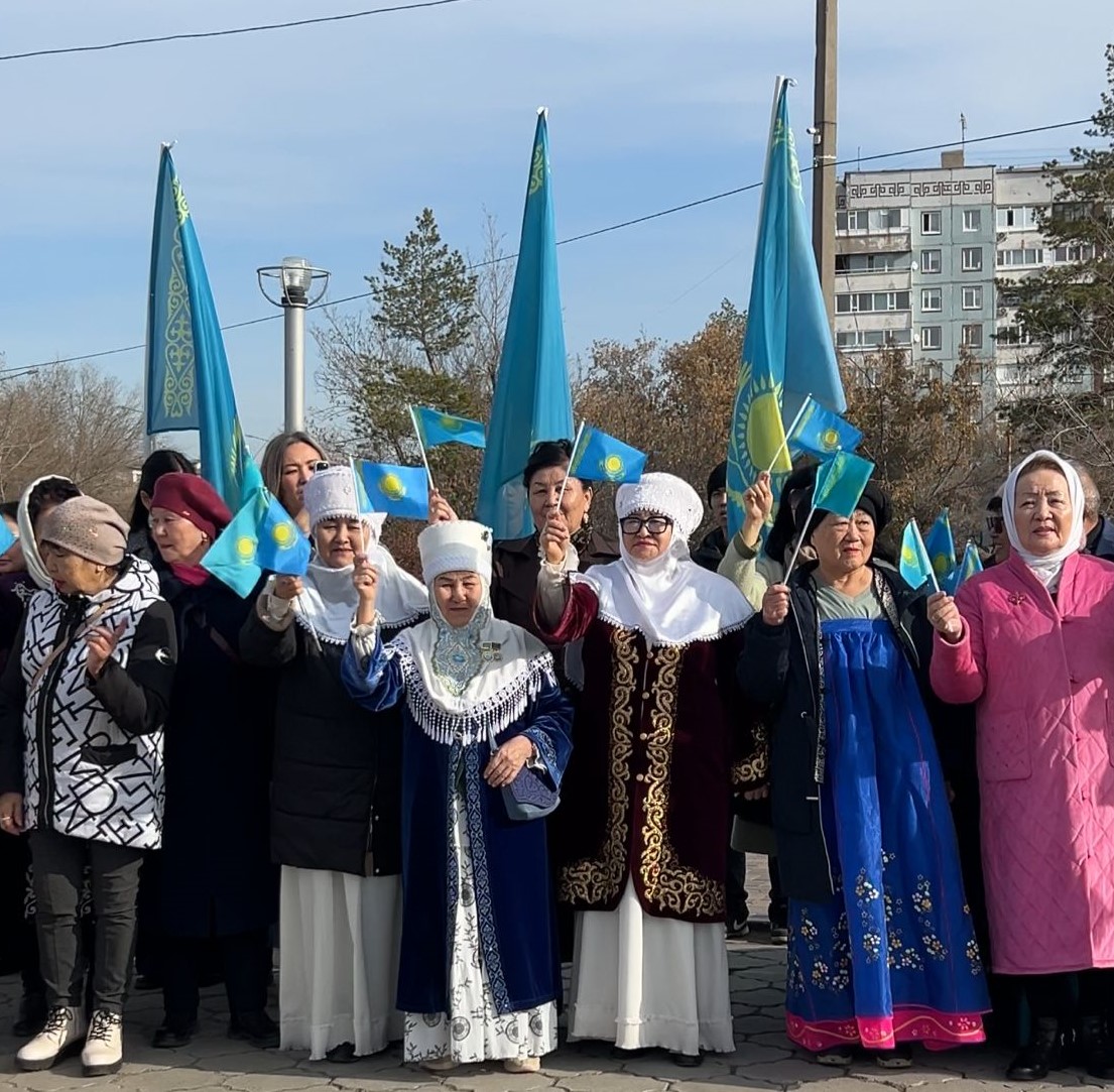 ЖЕЛБІРЕ, ТУЫМ, БИІКТЕ!