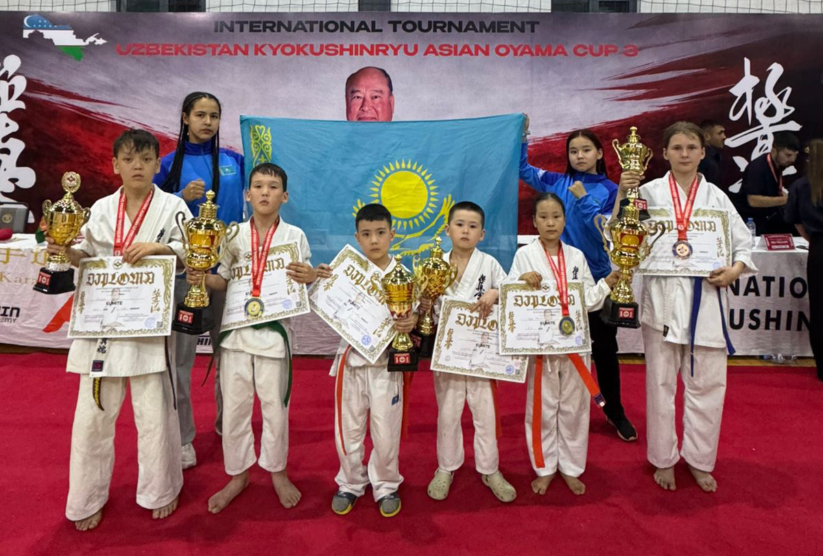 Золото чемпионата Азии