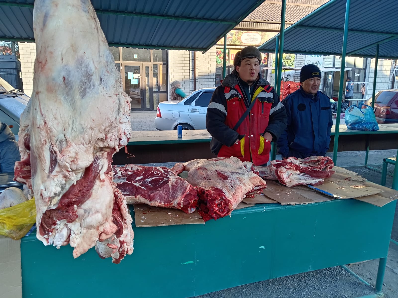 КҮЗДІККЕ – БҰЗАУ ЕТІ