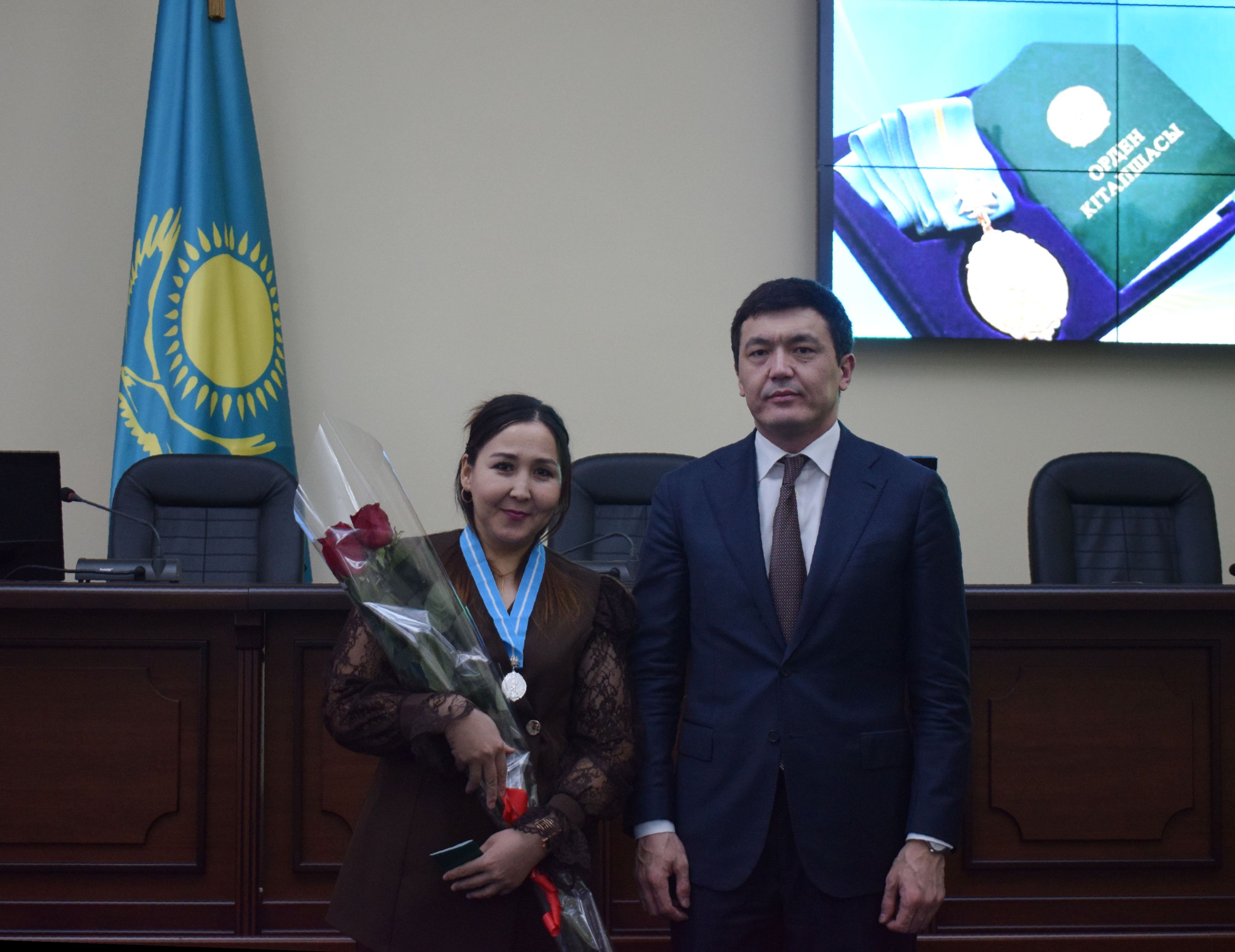 Көпбалалы аналарды марапаттады