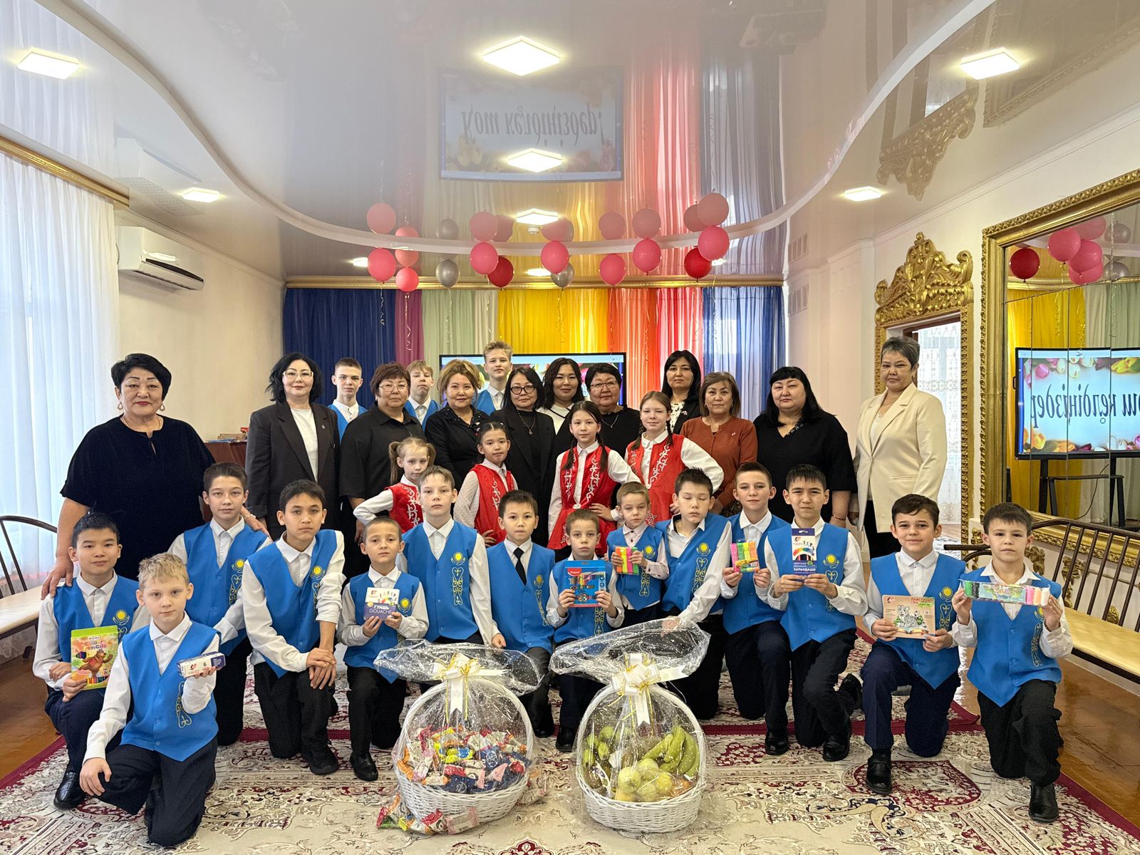 ТІГІНШІЛІК – ҚОЛ МЕН ҚИЯЛ ЕҢБЕГІ