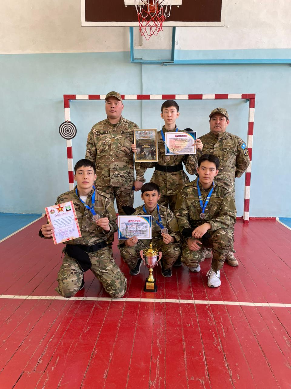 Школьники в роли спасателей